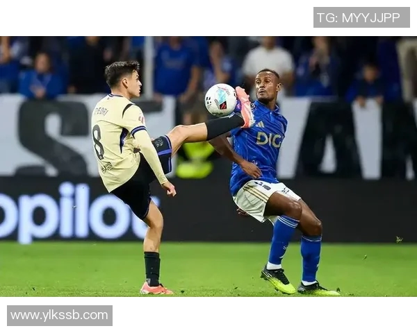 2017年CCTV5直播巴萨对阵拉科鲁的精彩赛事回顾与分析 2017年CCTV5直播巴萨对阵拉科鲁的精彩赛事回顾与分析